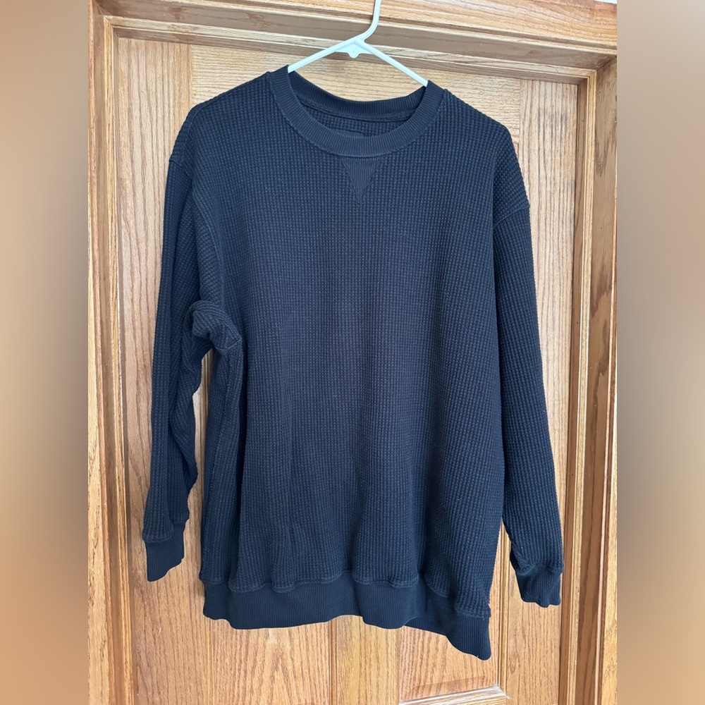 Aerie Thermal black pullover, size L. EUC
